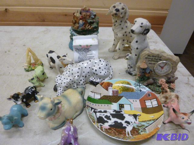 lot 78 image: Miscellaneous Cow and Dalmatian&nbspDecor...