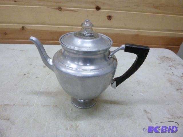lot 95 image: Vintage Tea Pot...
