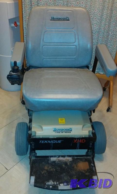 Hoover-Round Scooter Seat. Works well. Has ai...