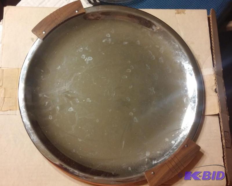 lot 12 image: Vintage Large Silver Plated Platter...
