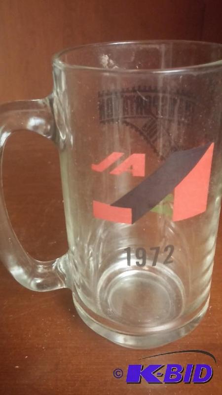 lot 16 image: Vintage 1972 Burlington Northern mug...