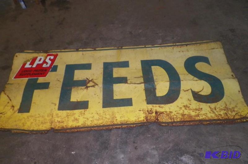 Large Feeds Sign