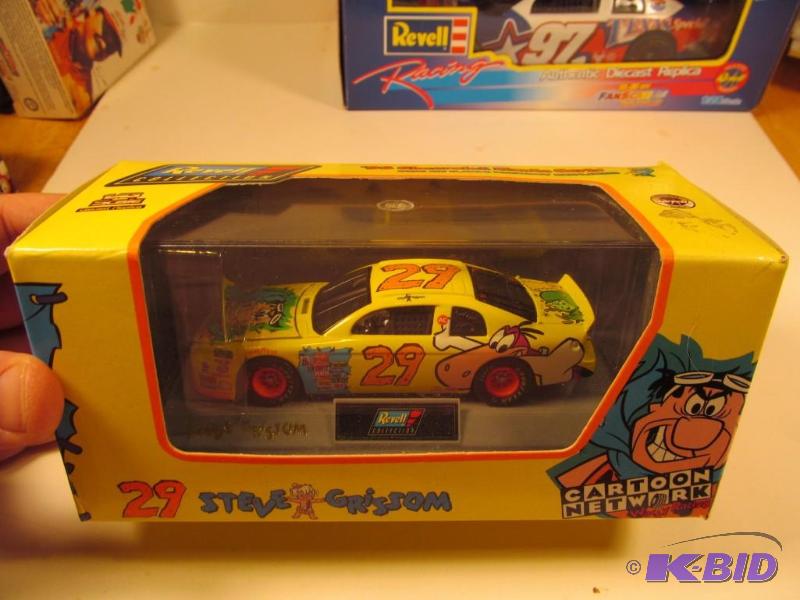 1997 Revell #29 Steve Grissom Cartoon Network 143 NASCAR 1 of 5,004 Die Cast MIB