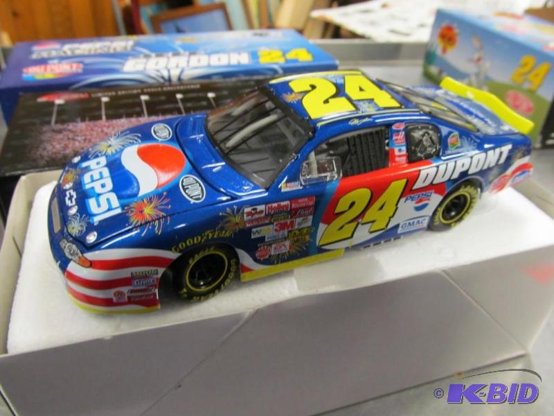 Jeff Gordon #24 Action 2002 132  DuponPepsi Daytona 1 of 2,280