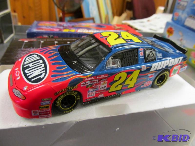 Jeff Gordon #24 Action 2002 132 DuPont2001 Winston  1of 3,600