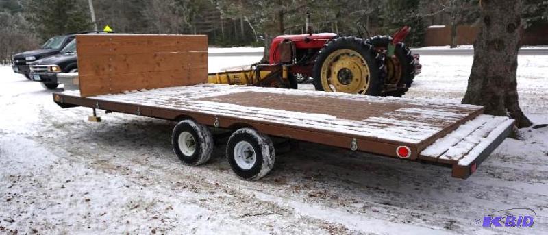 lot 10 image: 1973 IMPA Brand 18 Tandem Axle Utility Trail...
