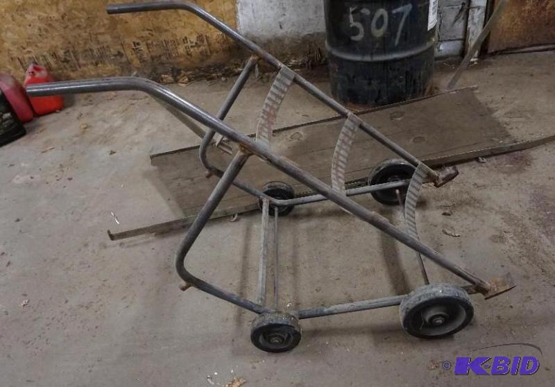 lot 43 image: Metal Barrel Moving CartDolly In Good Condit...