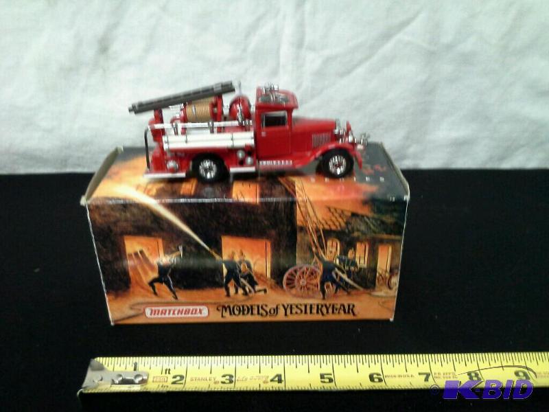 lot 19 image: Matchbox Fire Engine Series Models of Yesteryear 1932 Ford AA Fire Engine diecast