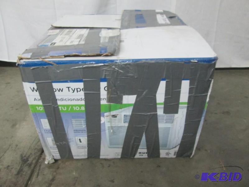 lot 42 image: Norpole 10,500 BTU Window Air Conditioner