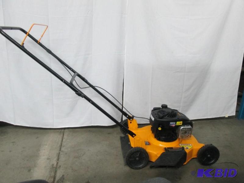 lot 6 image: Poulan Pro 20 Push Lawn Mower