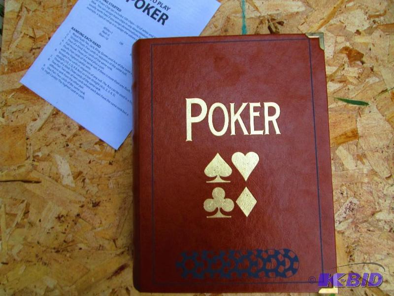 lot 225 image: Poker game in case...