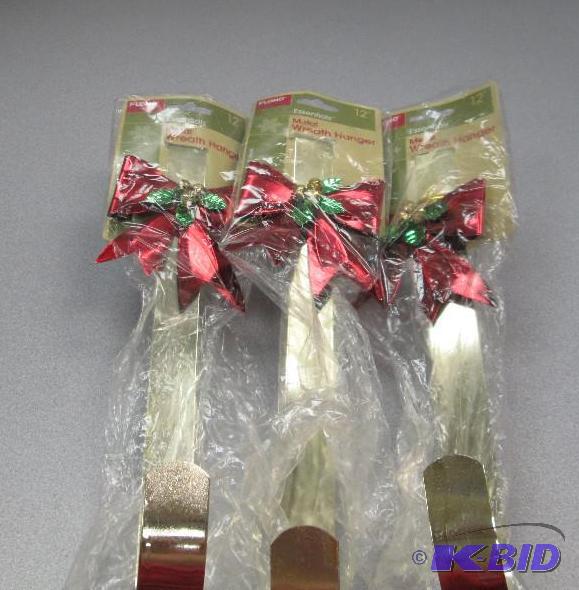 lot 236 image: Qty 3 Metal Wreath Hanger...