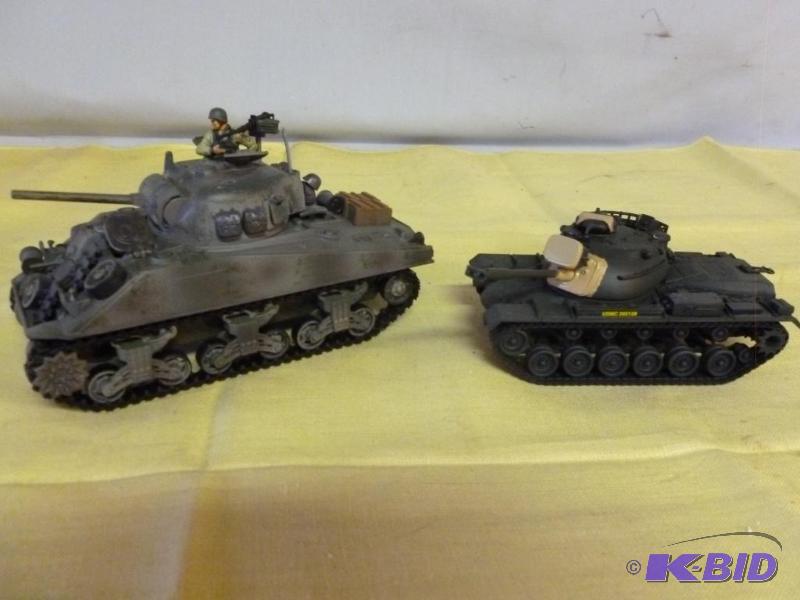 lot 111 image: 21st Century Toys MH Sherman 132 scale die c...