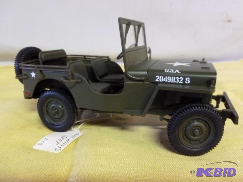 lot 113 image: Gate 1941 Willys 118 scale die cast metal J...
