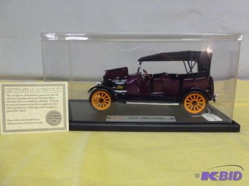 lot 118 image: Large Signature 1917 Reo Touring 118 scale d...