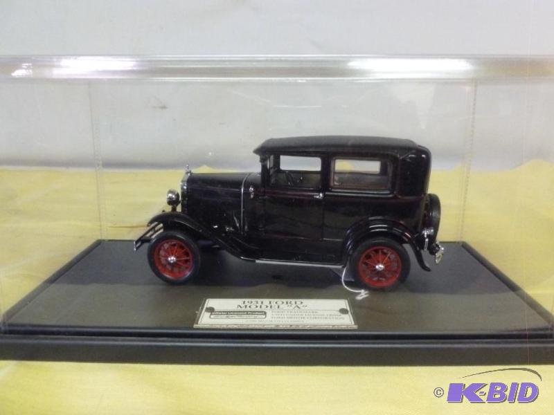 lot 128 image: Large Motor City Classics 1931 Ford Model &qu...