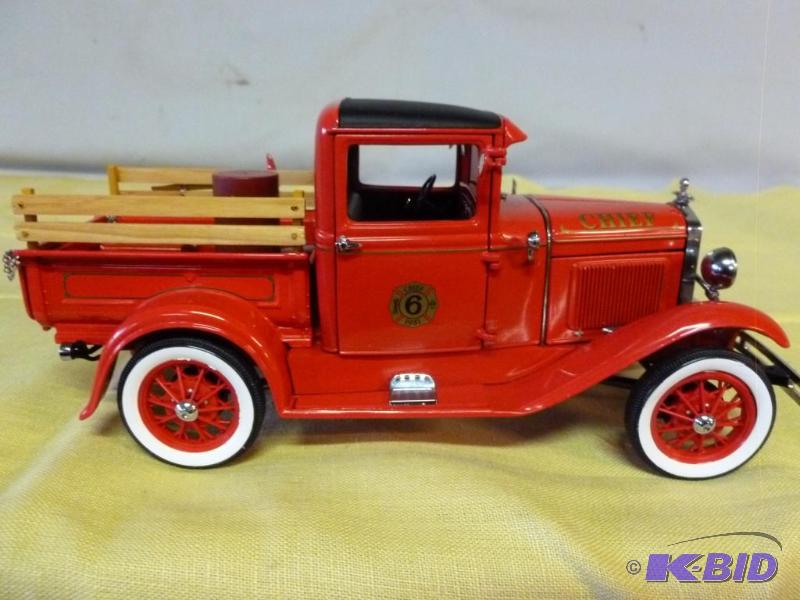lot 132 image: Large Motor City Classics 1931 Ford Model &qu...