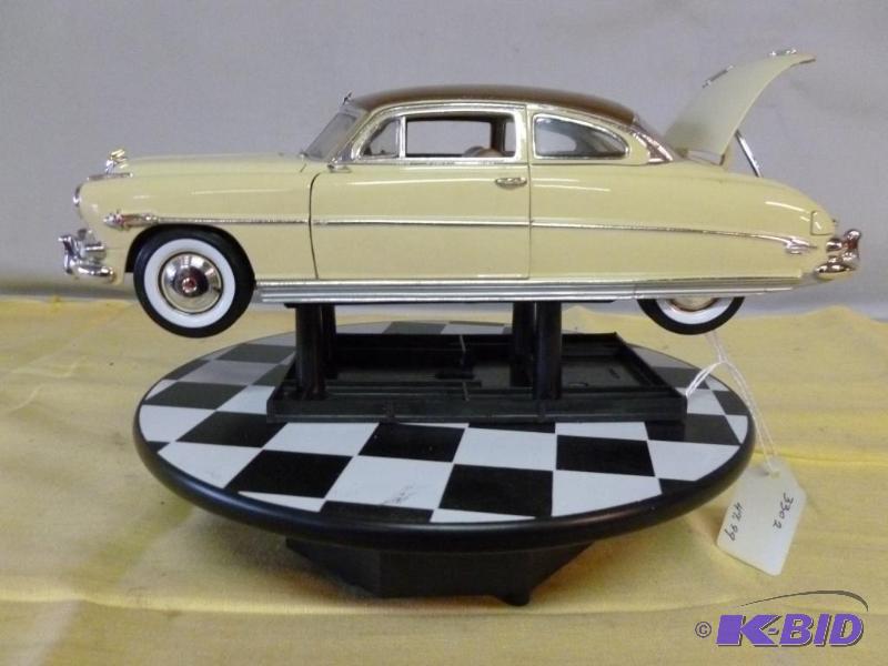 lot 141 image: Large Die Cast Collectibles 1952 Hudson Horne...