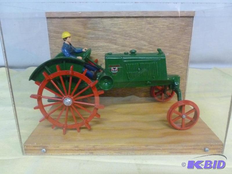 lot 154 image: Large Scale Models Oliver Row Crop 70 - Natio...