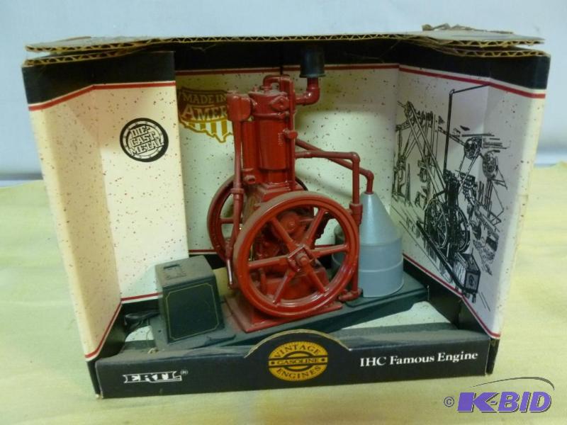 lot 155 image: Ertl&nbspIHC 18 scale die cast metal vertic...