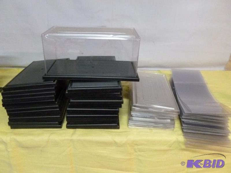 lot 162 image: Lot of 25 large collector car display cases....