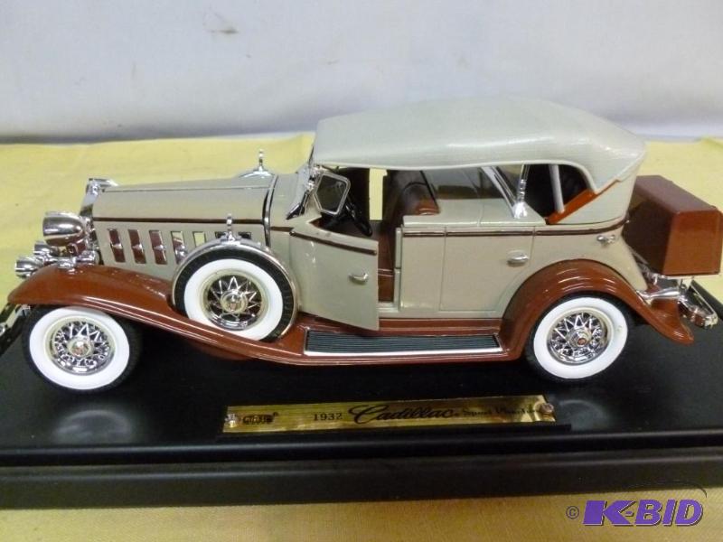 Anson 1/18 1932キャデラック スポーツ フェートン 1:18-Scale 1932