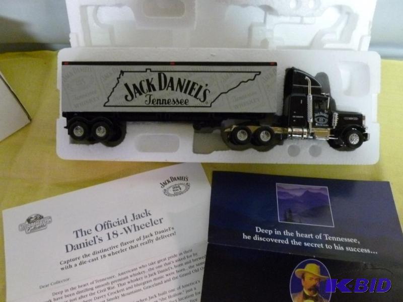lot 257 image: Matchbox Ultra Peterbilt Jack Daniels No.7 1...