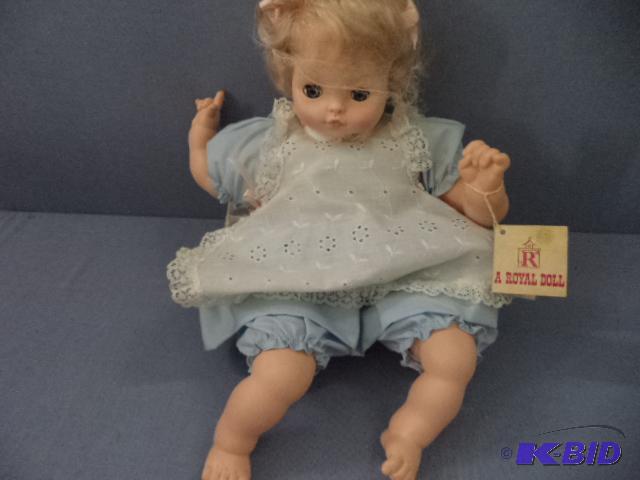 Royal House of Dolls