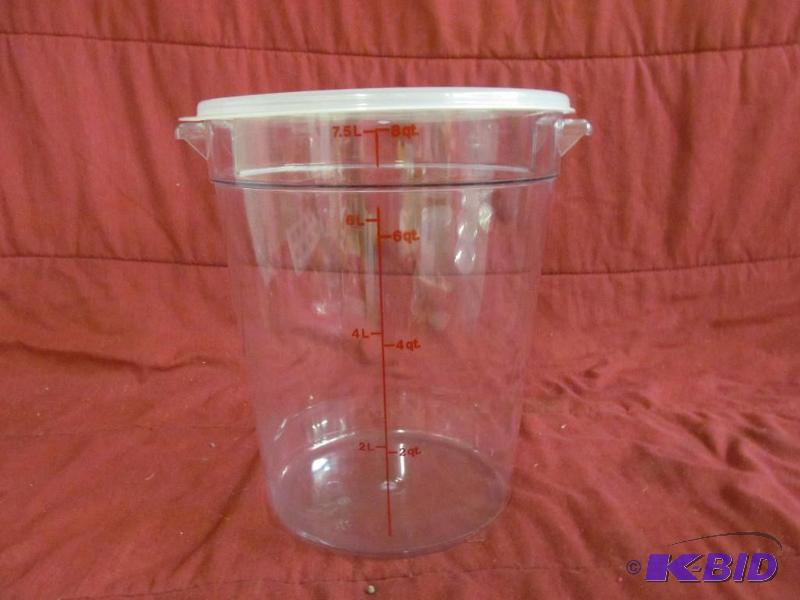 lot 195 image: Container