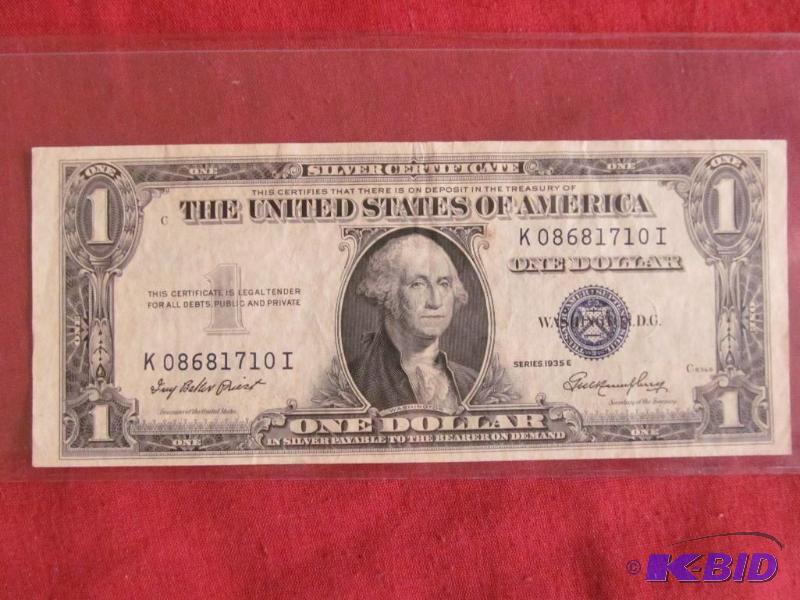 lot 7 image: Currency