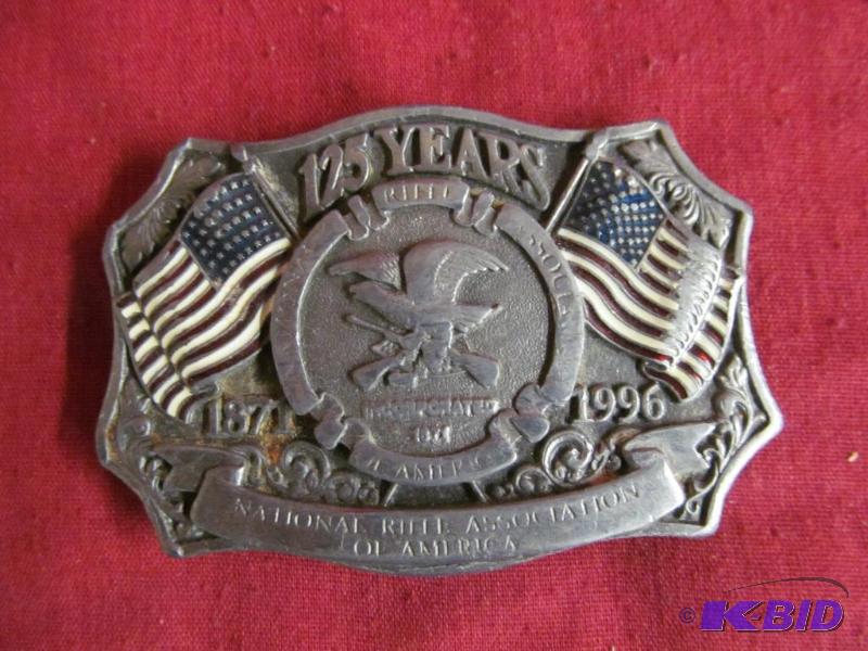 belt buckle