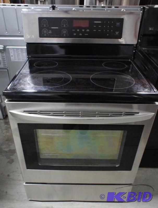 lot 5 image: New LG Stove Model # (LRE3021ST) - Electric R...