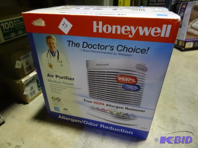 lot 27 image: Honeywell air purifier. Medium room. Allergen...