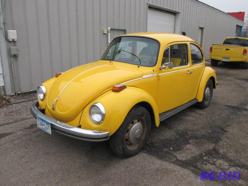 lot 1 image: Make Volkswagon Model Super Beetle Year 1973 ...