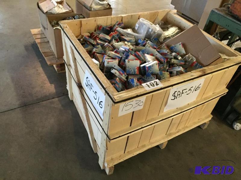 lot 102 image: Large lot of new bearings and other parts. Ve...