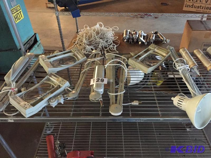 lot 129 image: Lot of misc articulating lights, some with ma...
