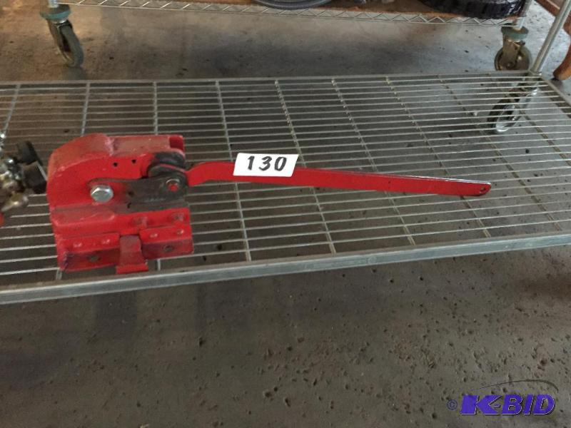 lot 130 image: Heavy duty cutter....