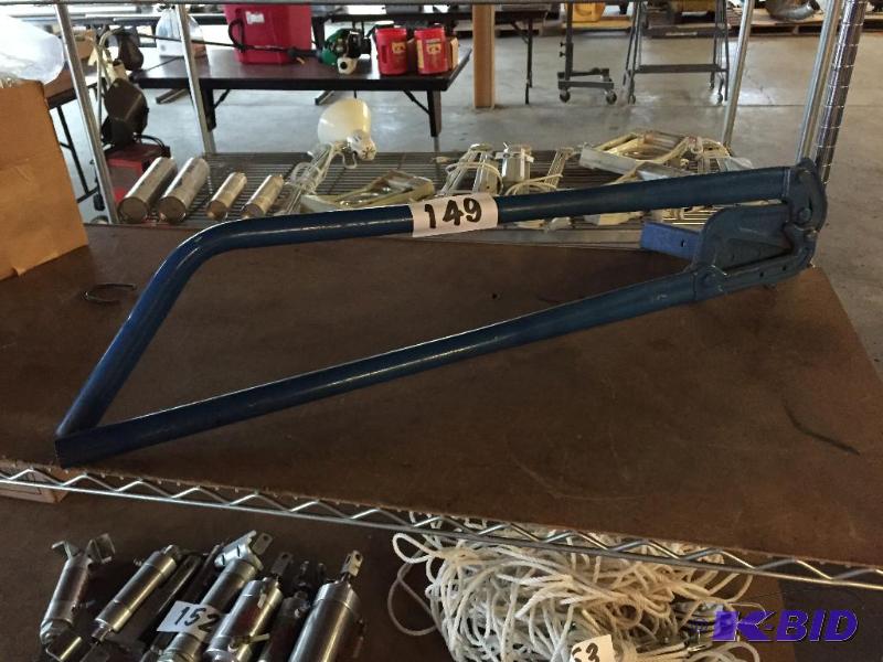 lot 149 image: Heavy duty cutter....