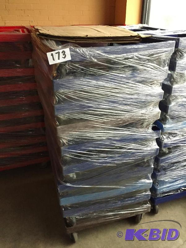 lot 173 image: Lot of 10 plastic rolling carts....