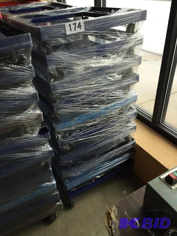 lot 174 image: Lot of 10 plastic rolling carts....