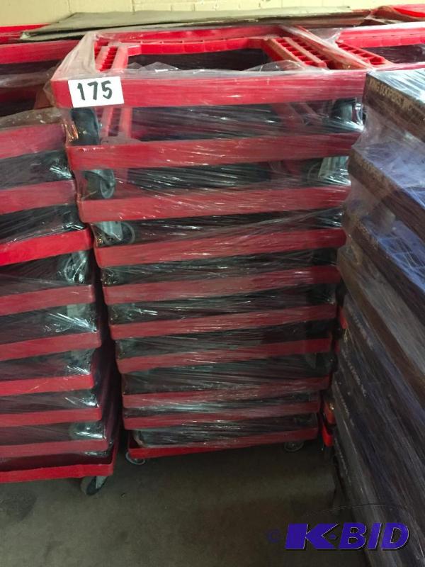 lot 175 image: Lot of 10 plastic rolling carts....