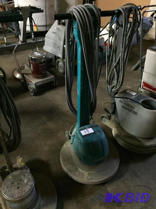 lot 19 image: Tennant F series floor scrubber  buffer....