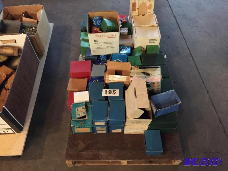 lot 195 image: Pallet lot of misc hardware....