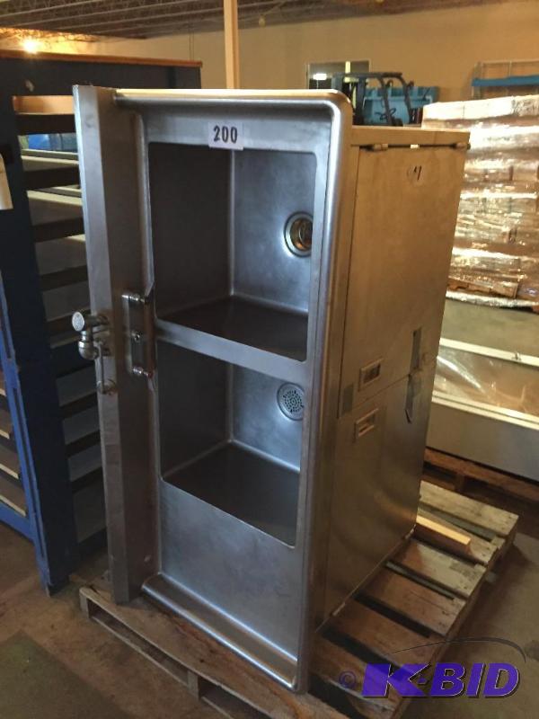 lot 200 image: Stainless steel dual basin sink unit....