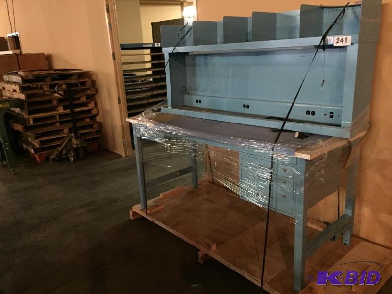 lot 241 image: Heavy duty work bench with back upright secti...