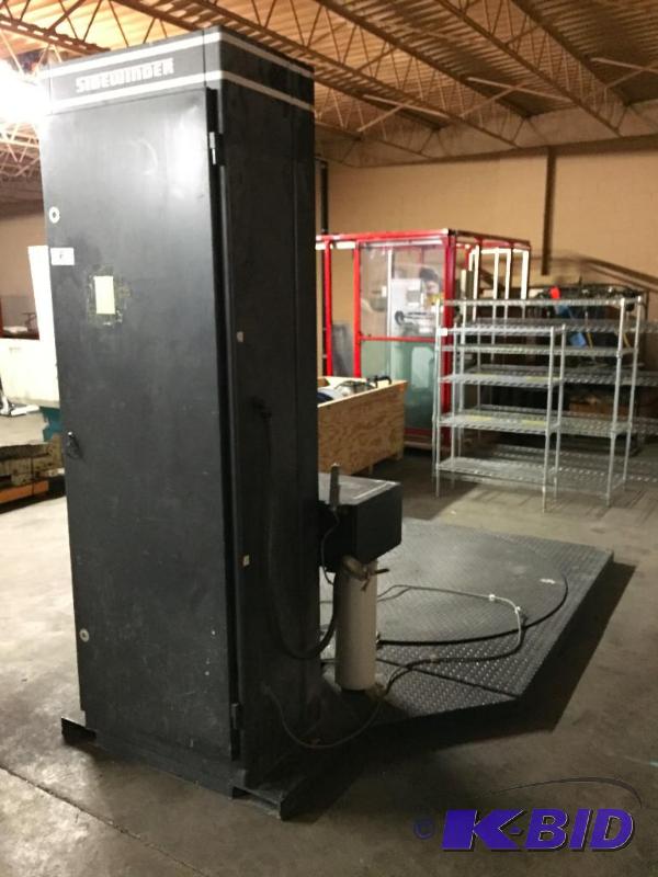 lot 6 image: Sidewinder Infra Pak pallet wrapping machine....