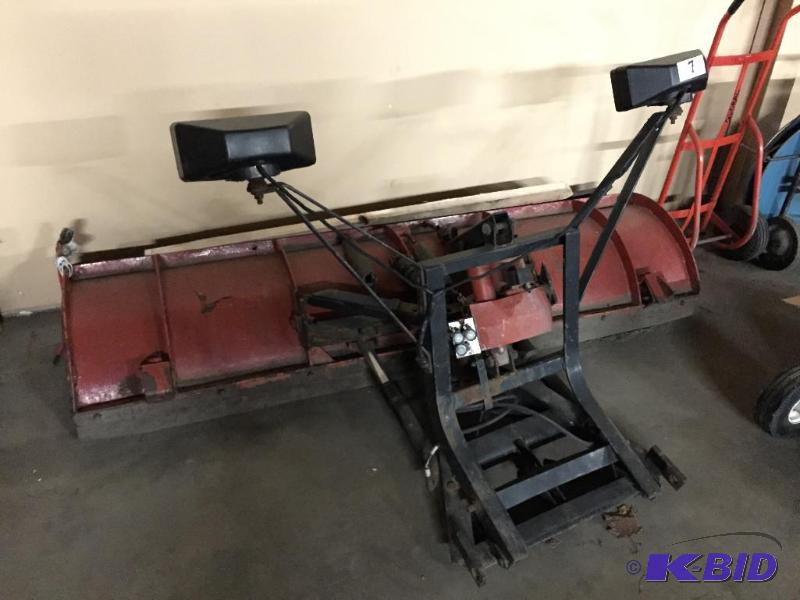 lot 7 image: Truck  SUV snow plow with UniMount attachmen...