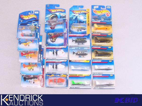 20 New Hot Wheels Planes, Helicopters, and Boats