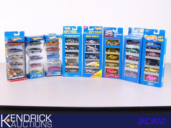 Lot of 8 New Hot Wheels 5 Pack Gift Sets
