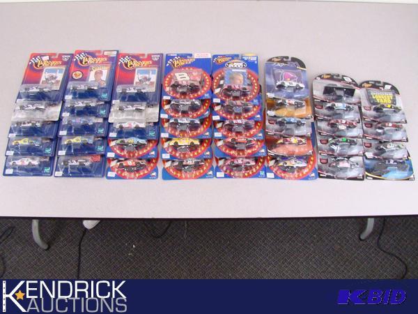 40 New Winners Circle 164 Scale Die Cast Race Cars